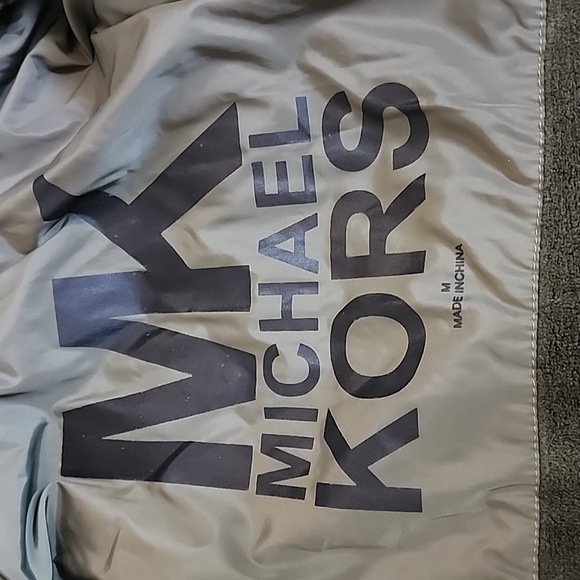 MICHAEL KORS OLIVE GREEN  WINDBREAKER JACKET/ M - Picture 15 of 17